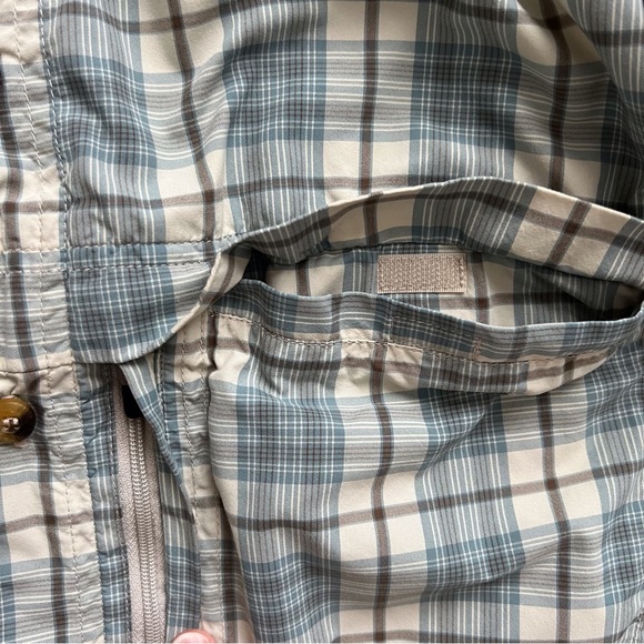 LL Bean Men’s Medium Long Sleeve Button Down Hiking Outdoor Travel Shirt Plaid - Picture 9 of 9